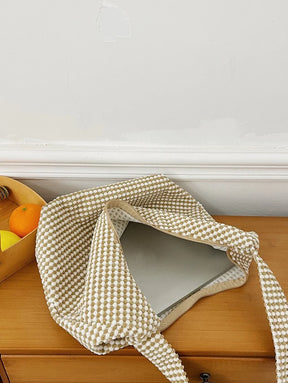 Bolsa de Tecido com Estampa Geométrica e Alças Trançadas