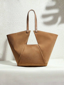 Bolsa de Palha com Alça de Couro e Tassel