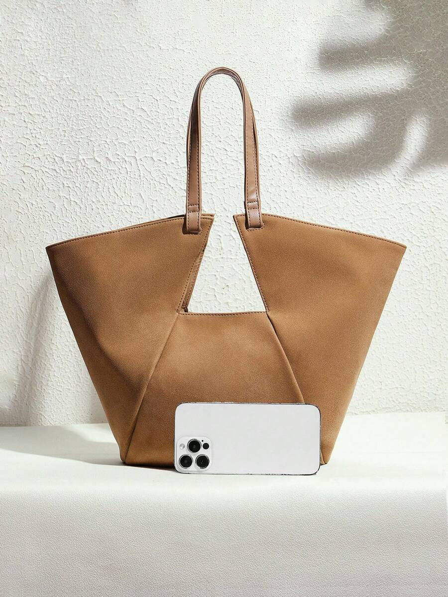 Bolsa de Palha com Alça de Couro e Tassel