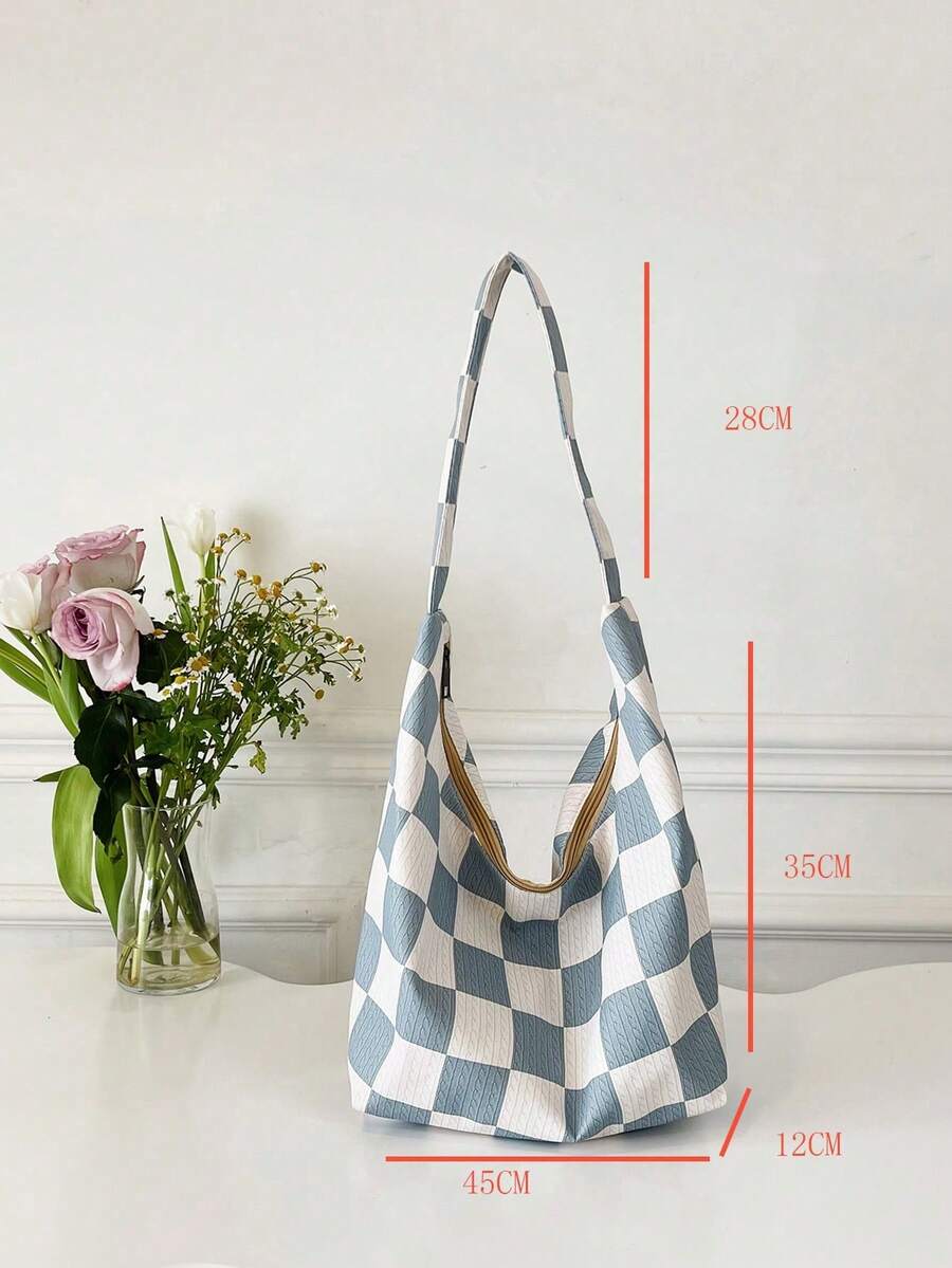 Bolsa de Tecido com Estampa Geométrica e Alças Trançadas